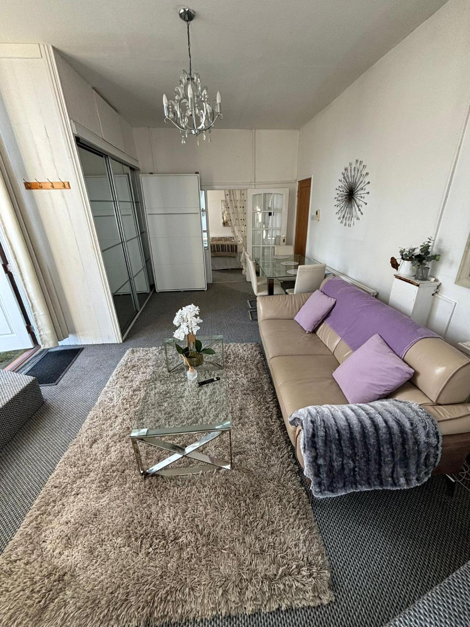 Hooton Apartment 1 Bed Kilnhurst エクステリア 写真